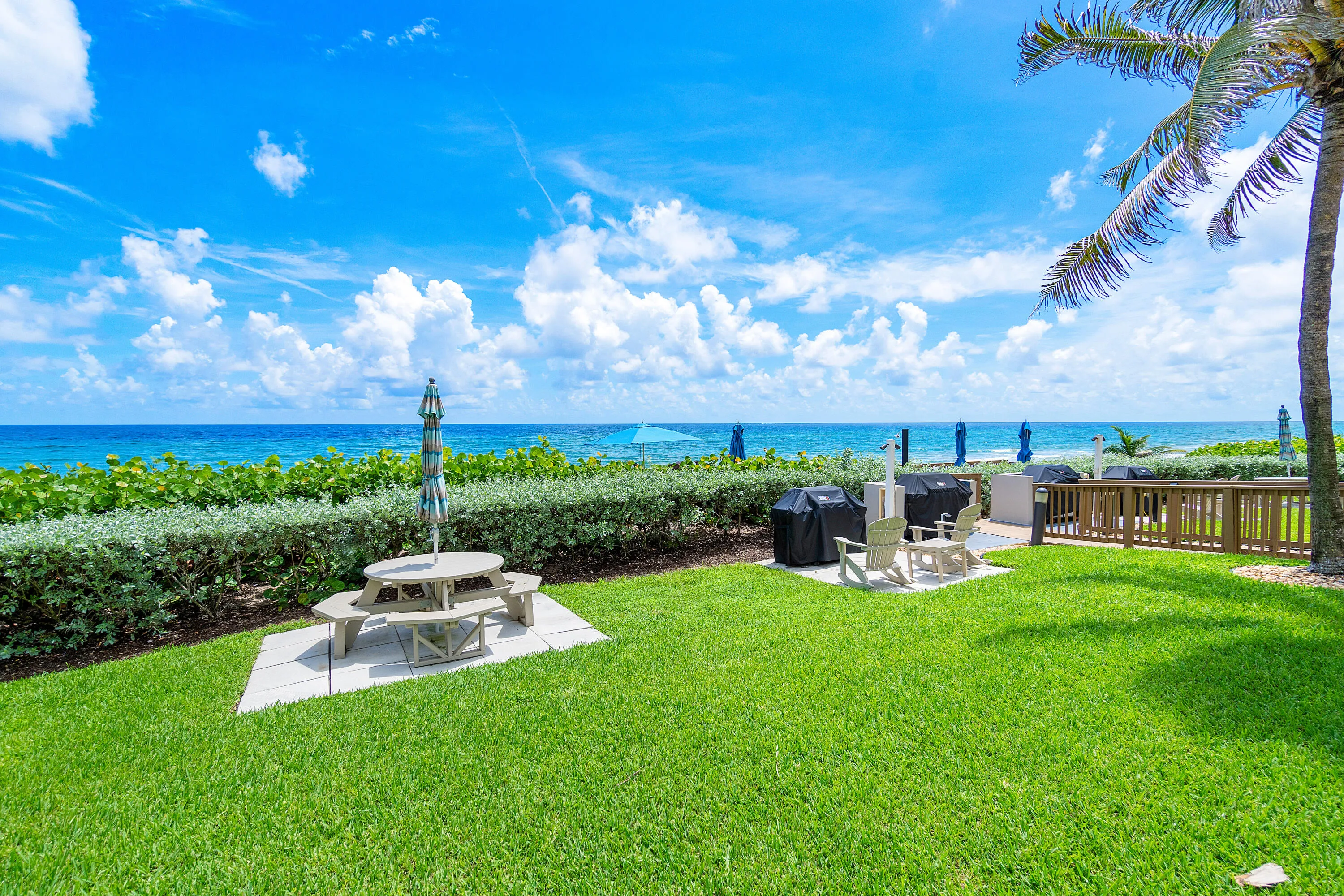 023-1147HillsboroMile-HillsboroBeach-FL-