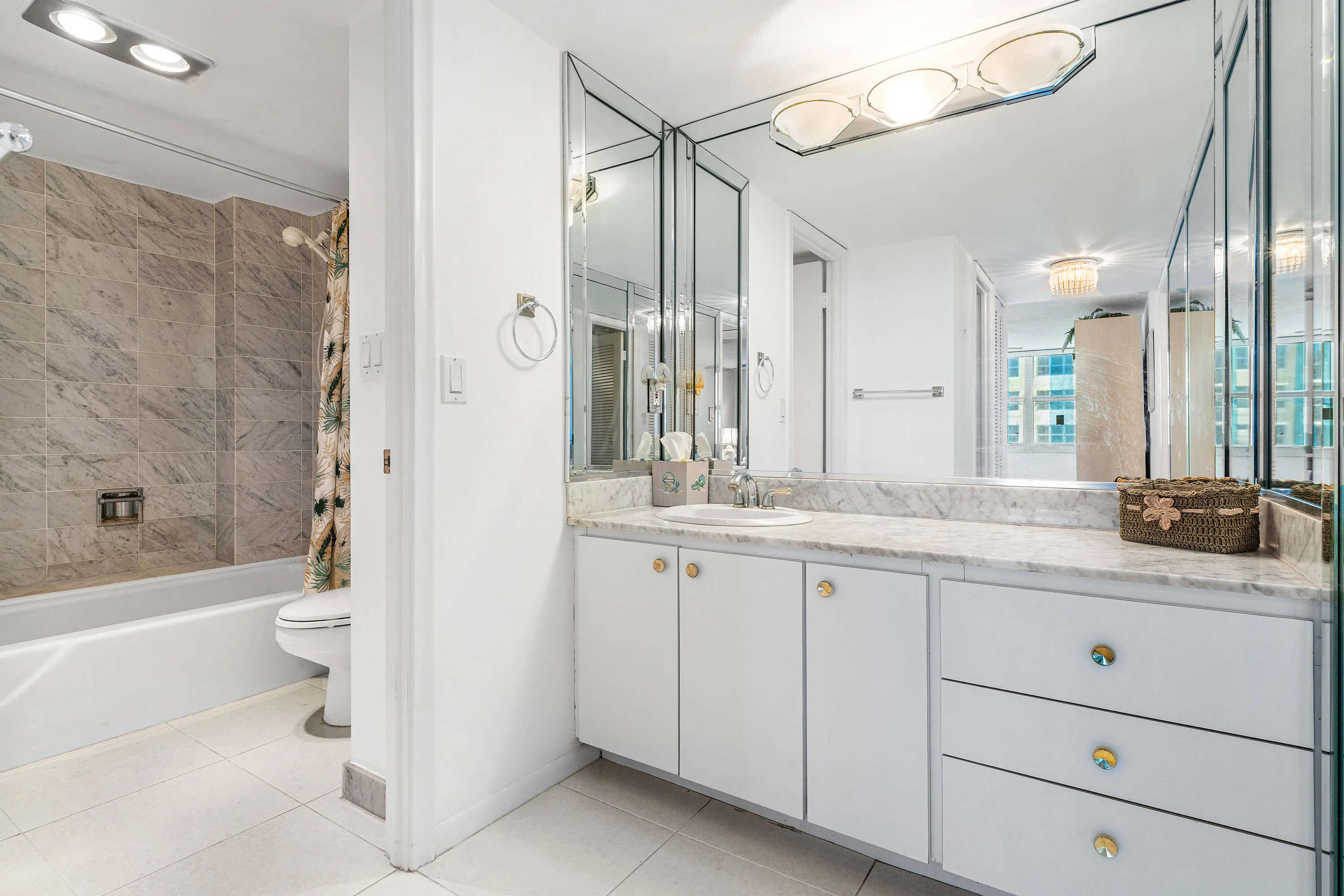 014-1147HillsboroMile-HillsboroBeach-FL-