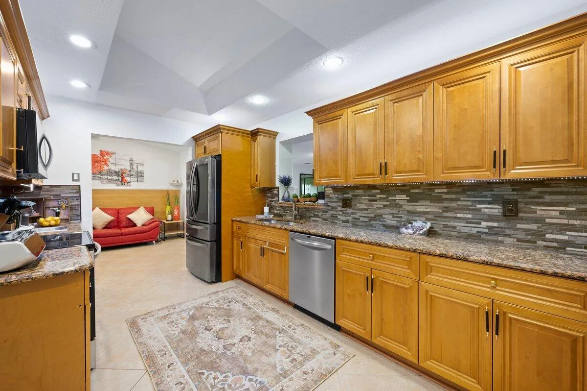 Property photo 16