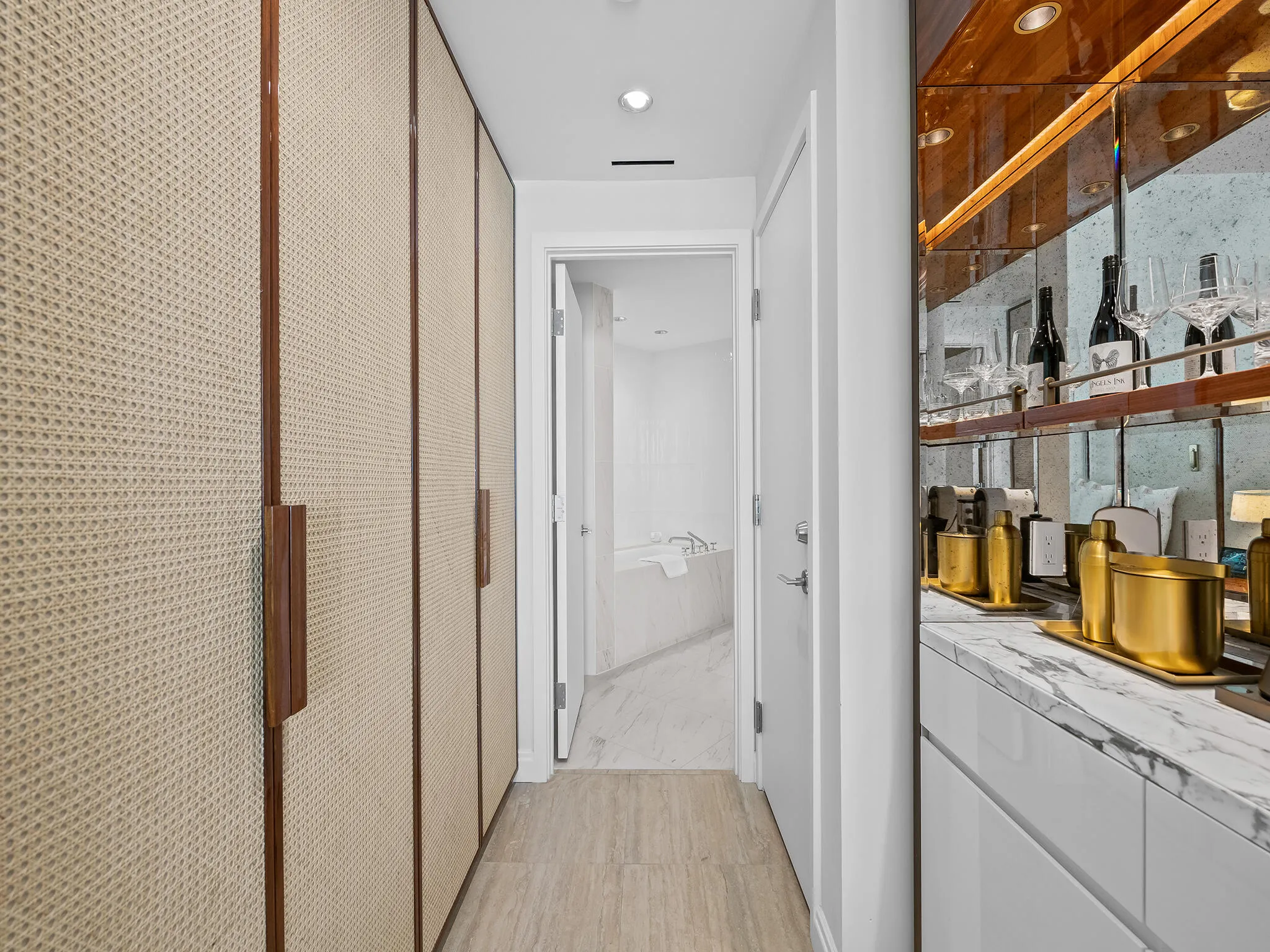 2nd Bedroom Closet