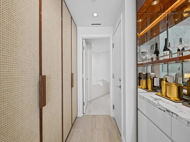 2nd Bedroom Closet