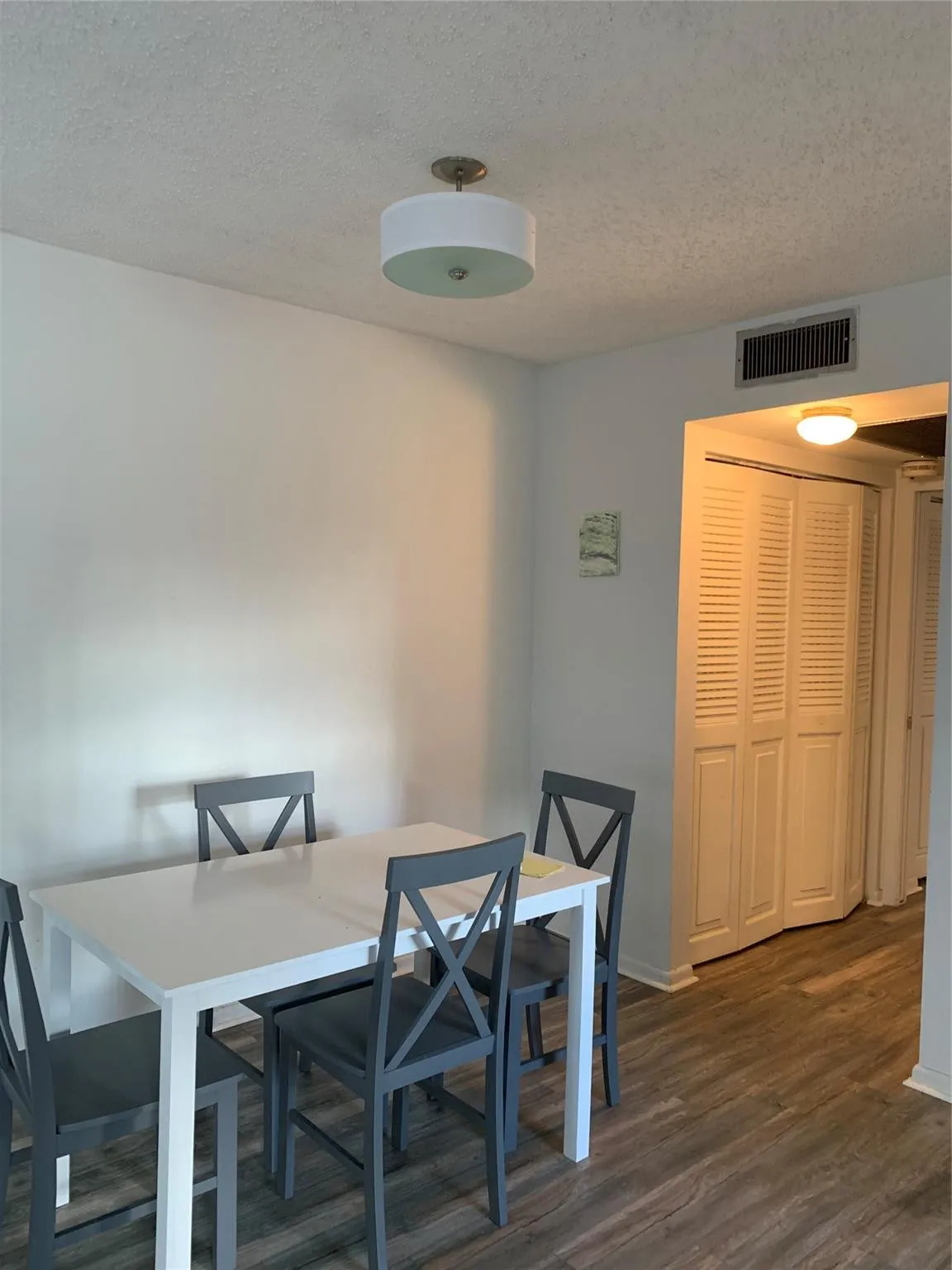 Newly painted walls and new Laminated flooring.