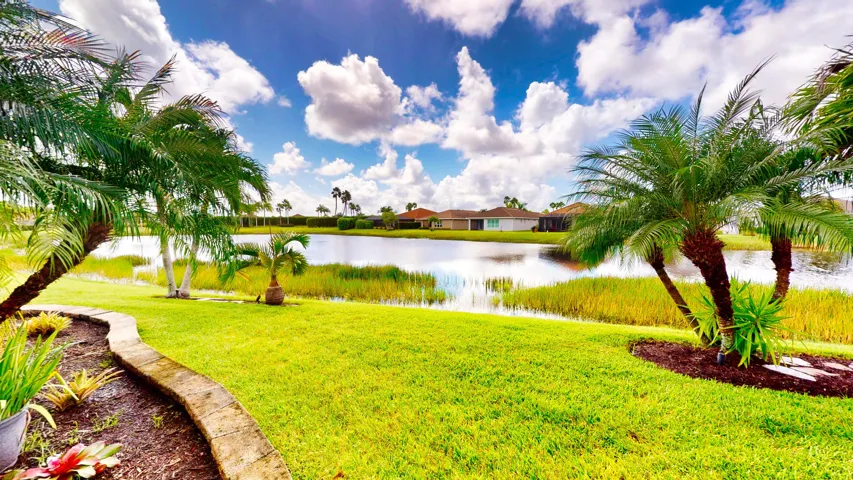 9727-SW-Chestwood-Avenue-Port-Saint-Luci