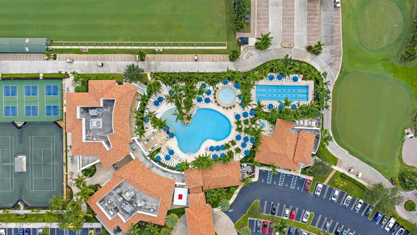 The Club at Ibis