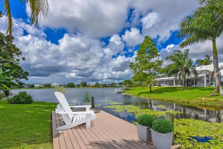 2022 Sunderland Ave Wellington-large-058