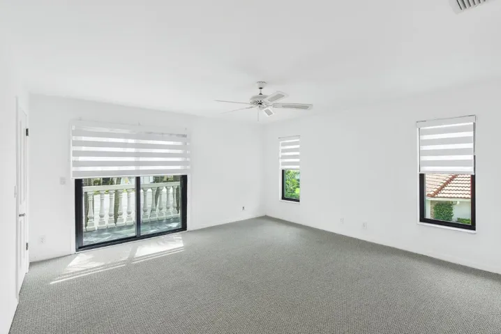 2022 Sunderland Ave Wellington-large-038