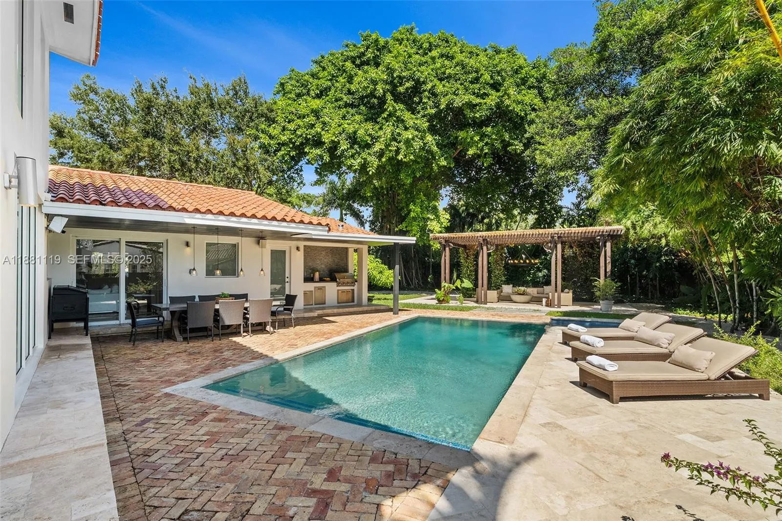 Property photo 81