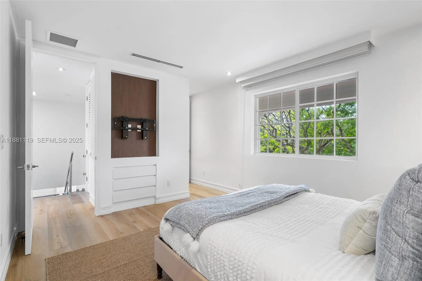 Property photo 227