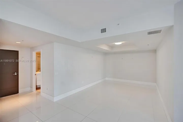 den can be converted to a 3rd bedroom
