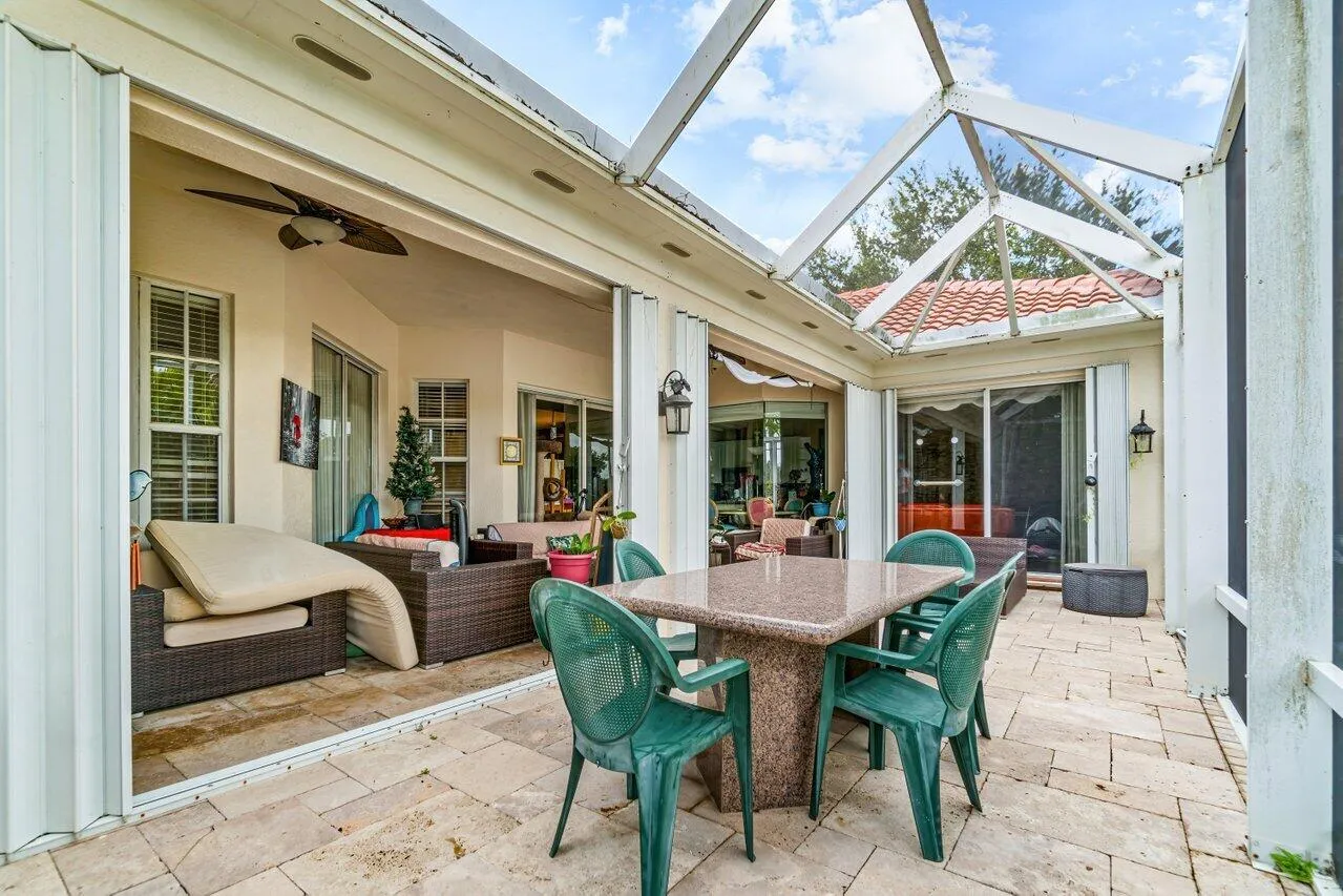 033-7580RedRiverRoad-WestPalmBeach-FL-33