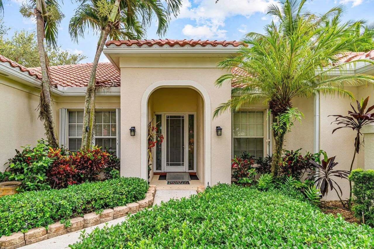 004-7580RedRiverRoad-WestPalmBeach-FL-33