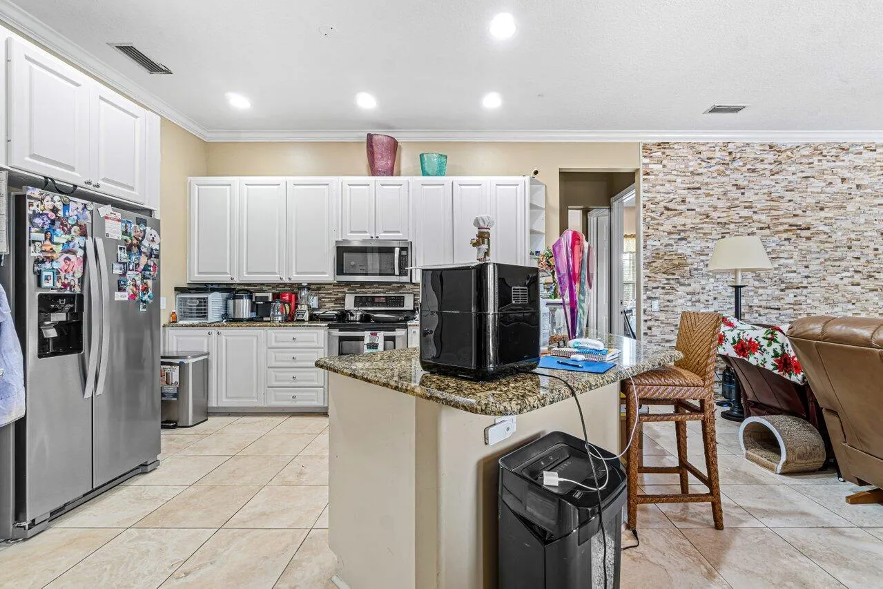 011-7580RedRiverRoad-WestPalmBeach-FL-33