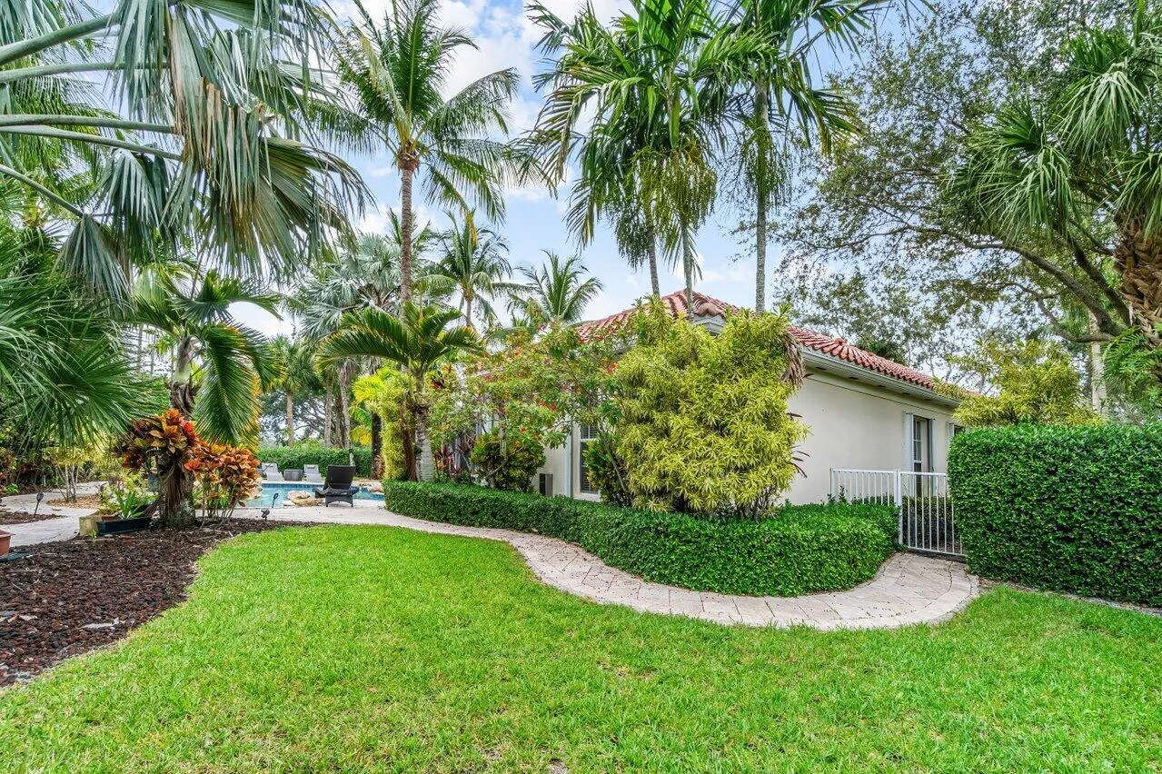036-7580RedRiverRoad-WestPalmBeach-FL-33