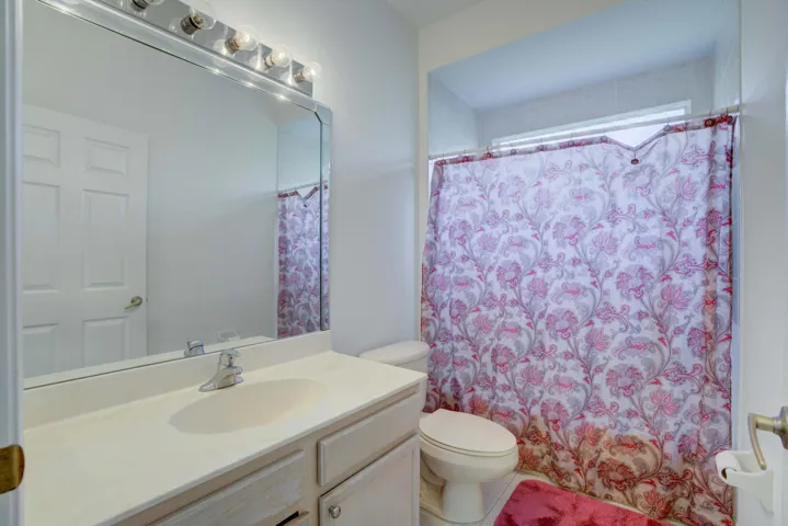Full Bath 2
