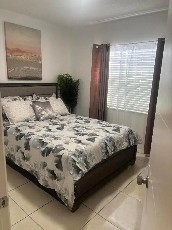 2nd Bedroom