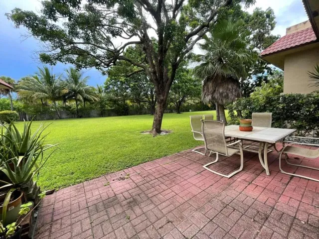 Patio (l)