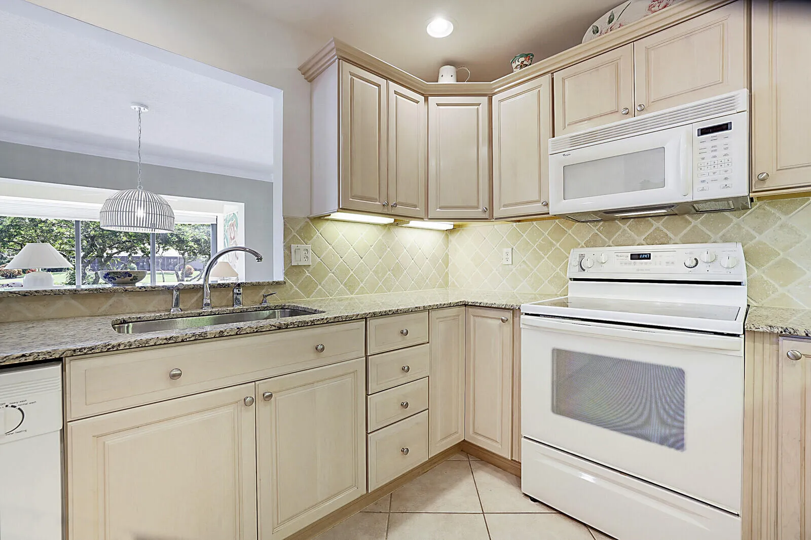 Property photo 17