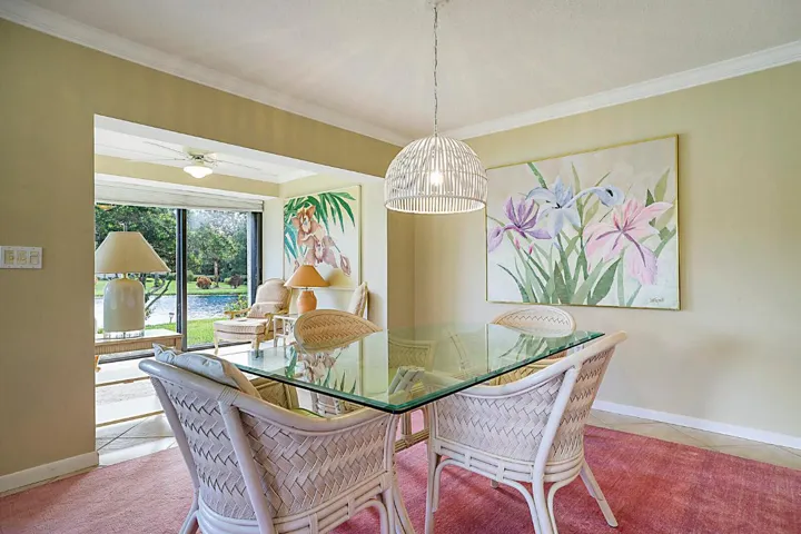13_5611_SE_Foxcross_Place_13_mls