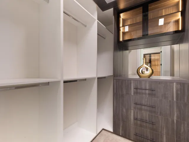 Primary Bedroom WIC