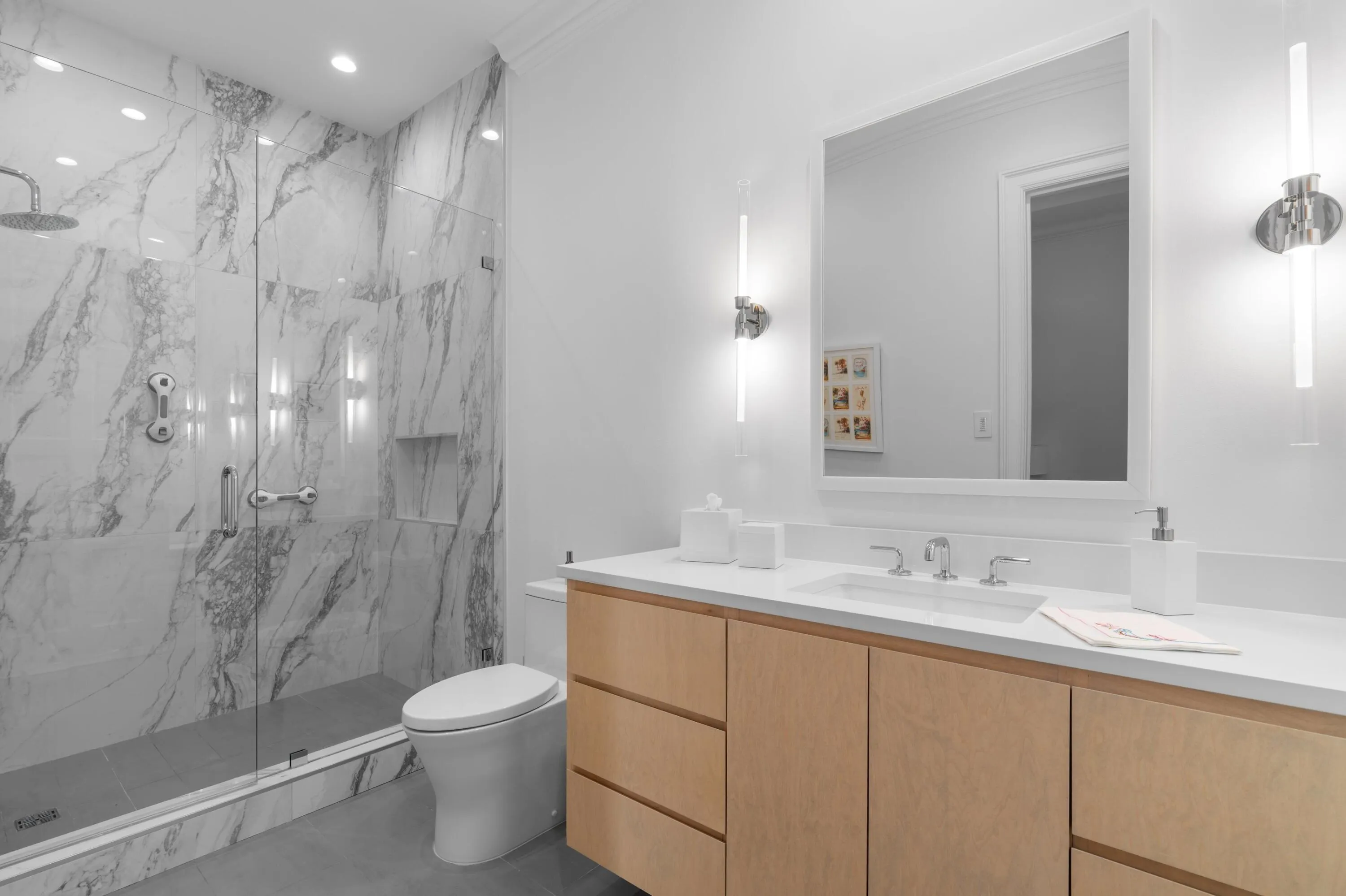 Guest Suite Bathroom
