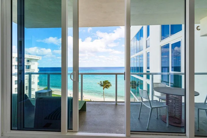 Living Room Balcony