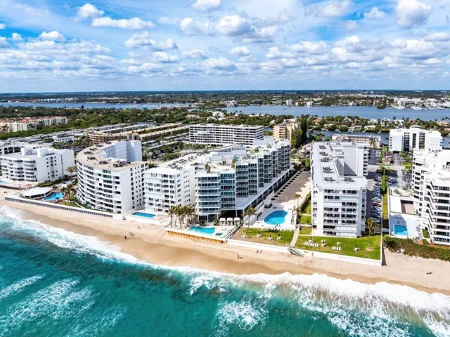 054-3550SouthOceanBoulevard-6B-PalmBeach