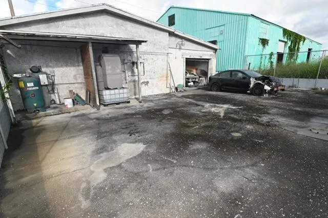 Property photo 15