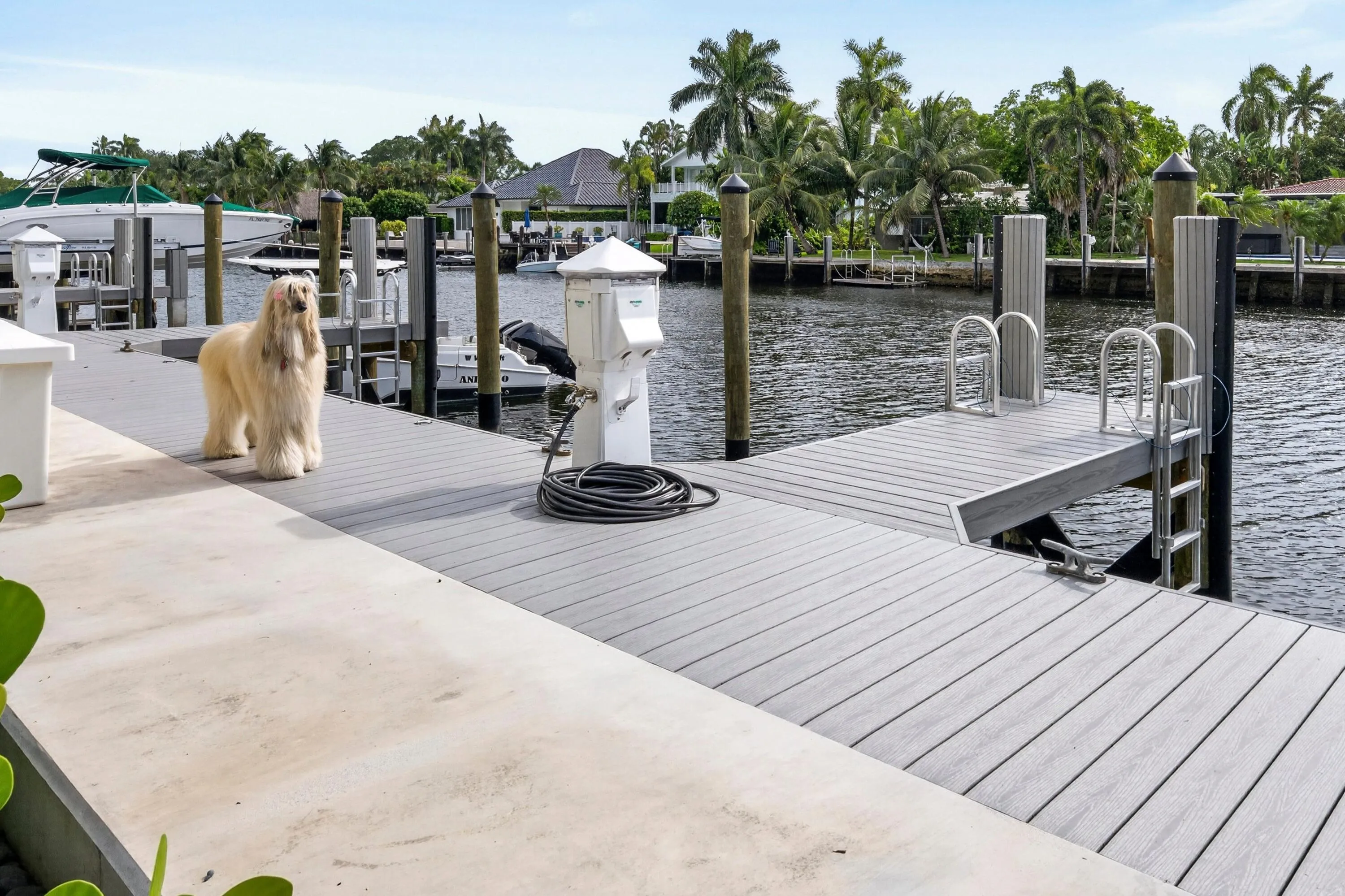 064-060-Dock-4000x2666