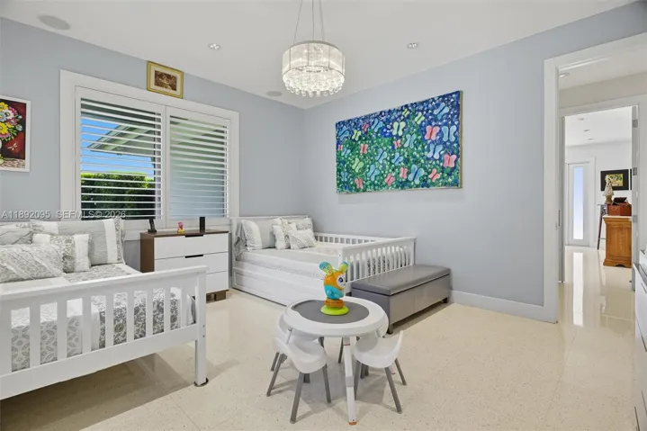 3 bedroom