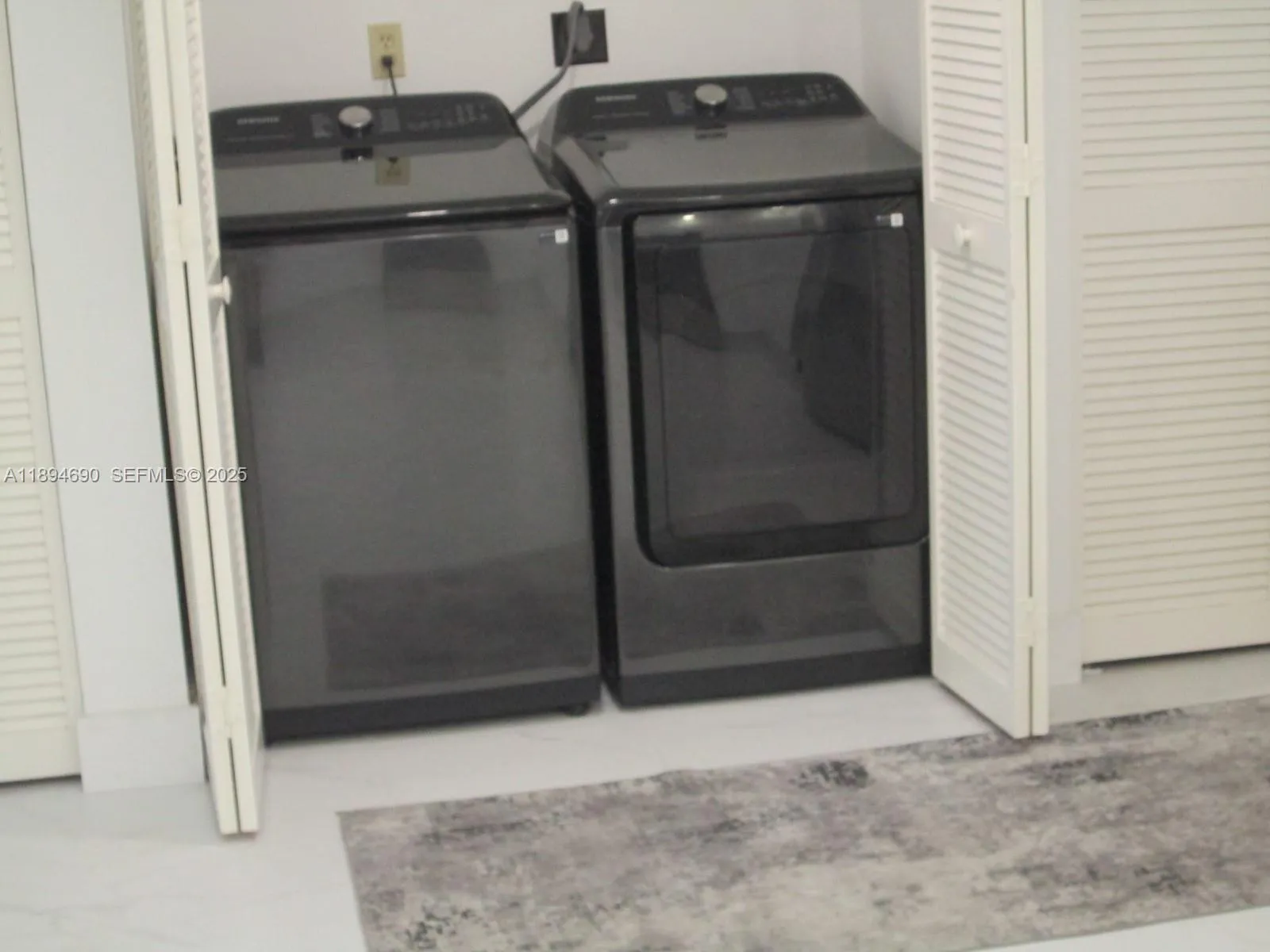 Washer/Dryer