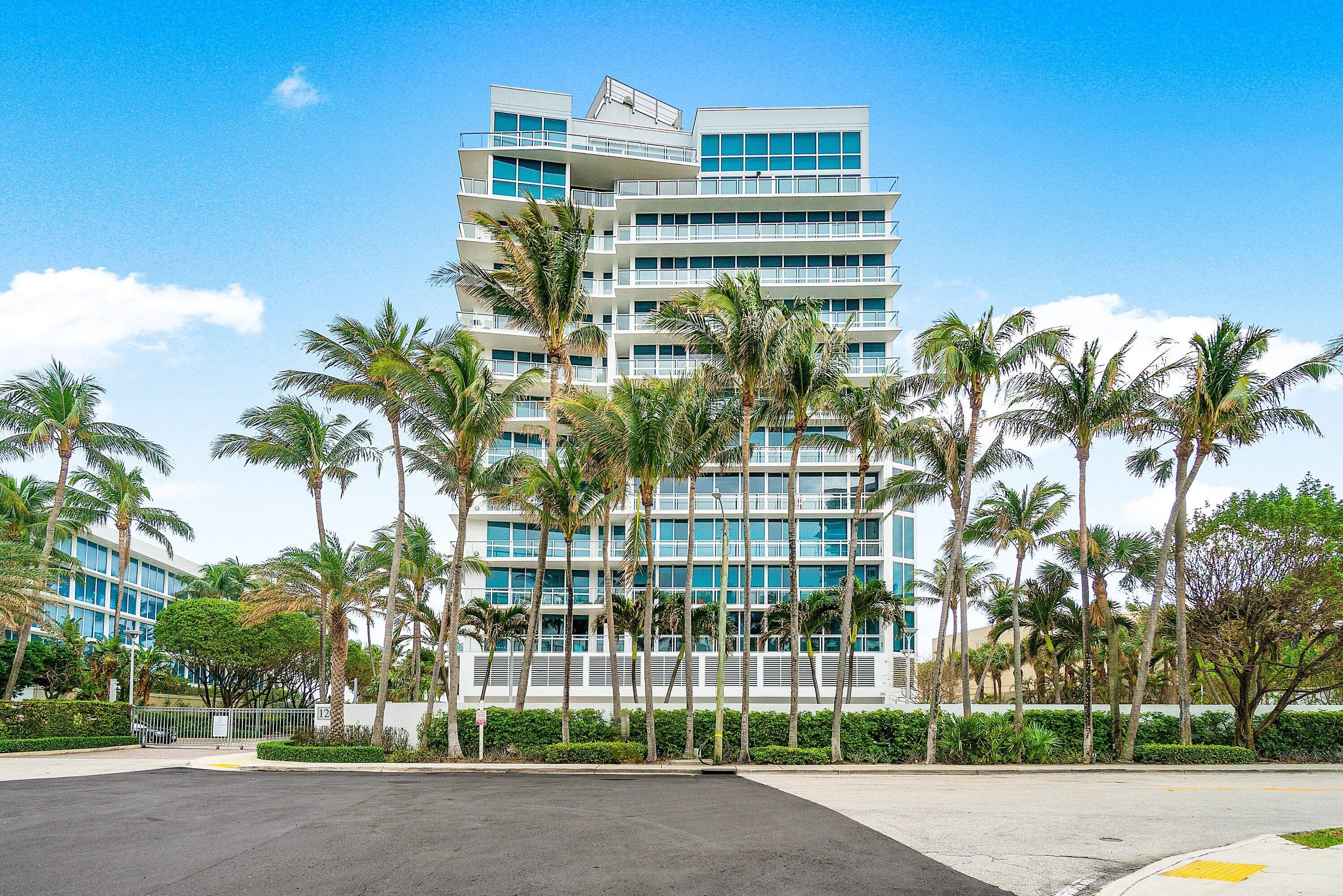 001-1200HolidayDrive-602-FortLauderdale-