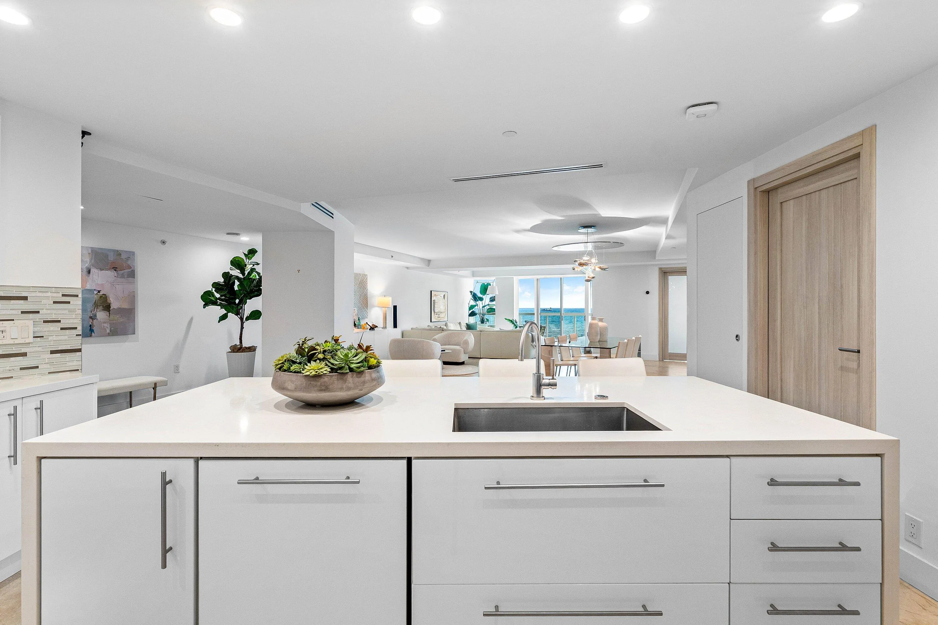 022-1200HolidayDrive-602-FortLauderdale-