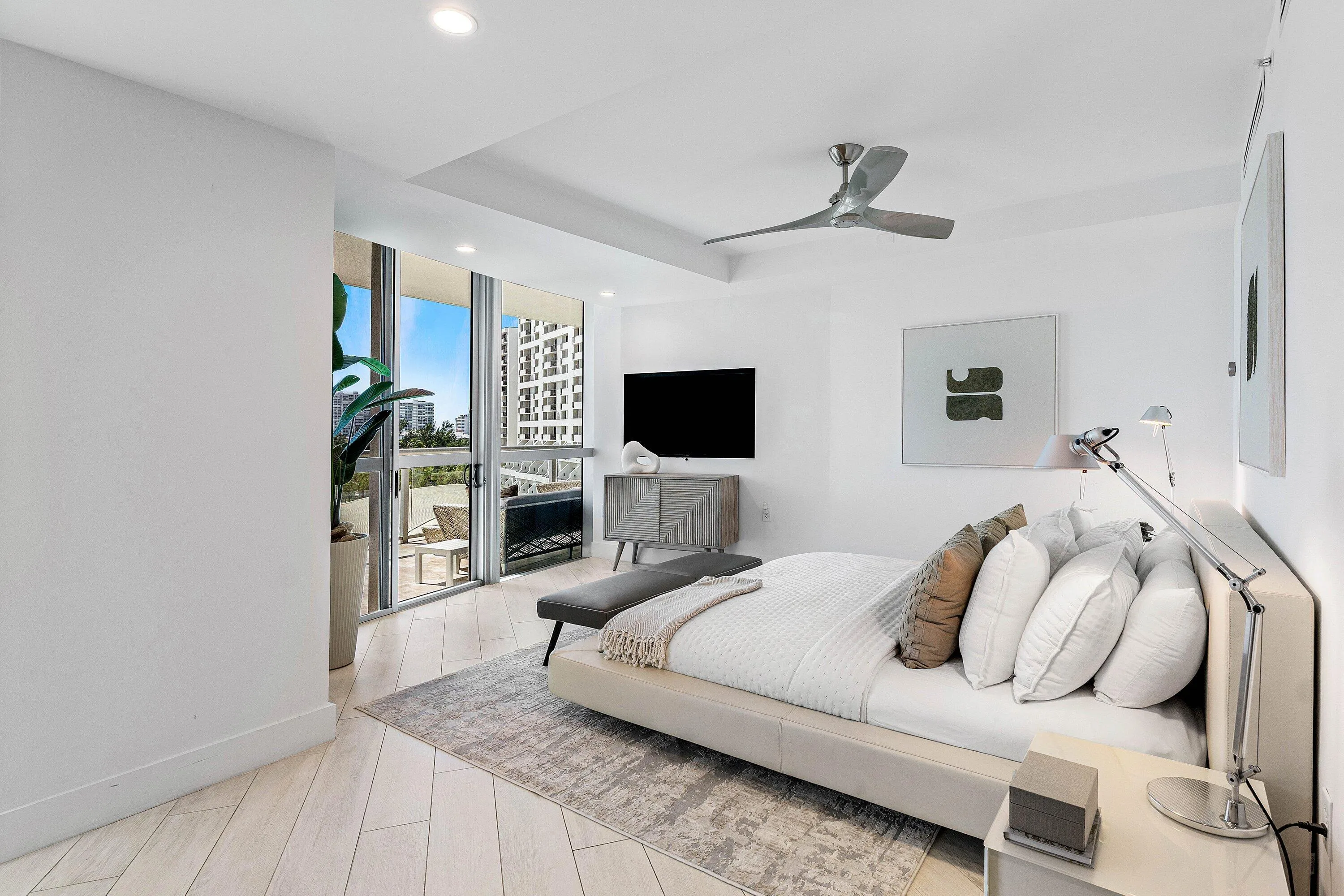 012-1200HolidayDrive-602-FortLauderdale-