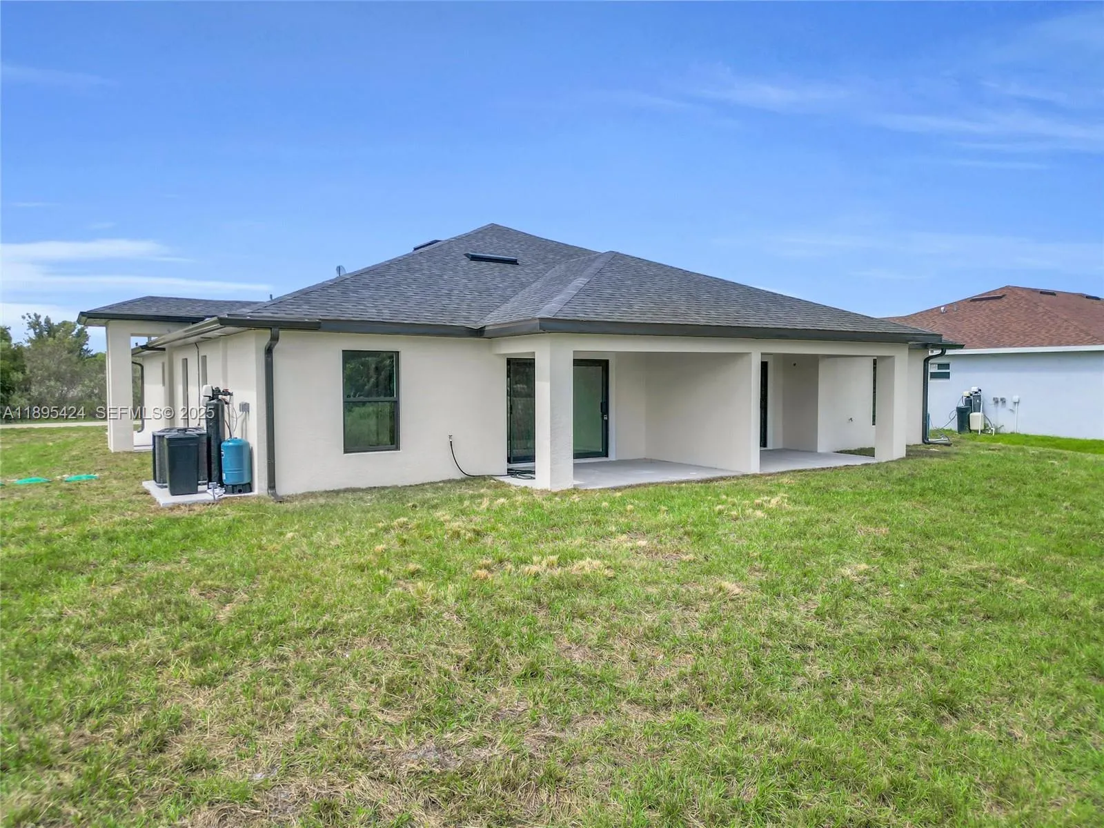 Property photo 25