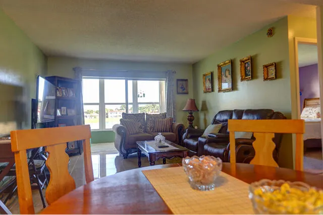 dining to lake view 235 Golden River Dr