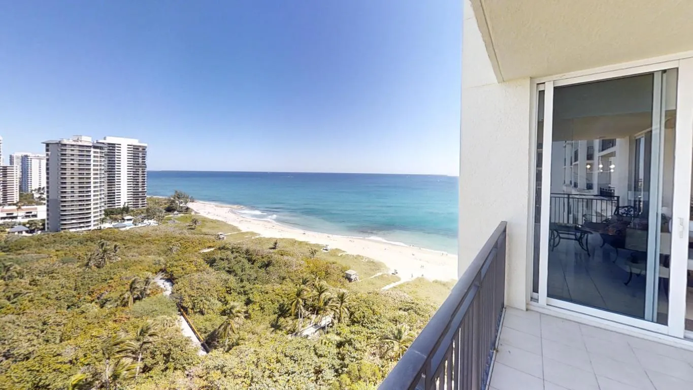 3800-N-Ocean-Drive-Balcony