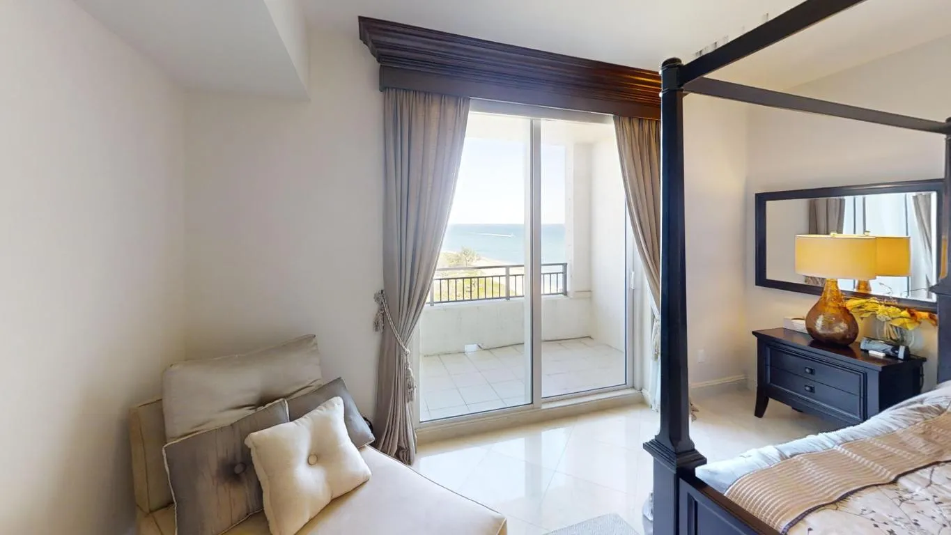 3800-N-Ocean-Drive-Bedroom