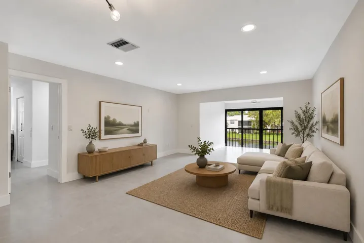 7898 Eastlake drive 7D 3