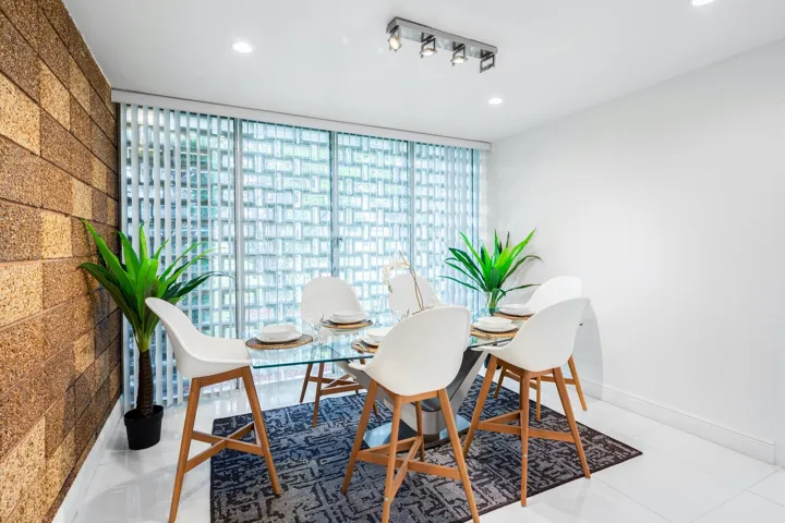 Family Room 3