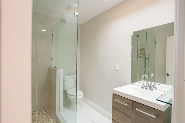 Bath room 2