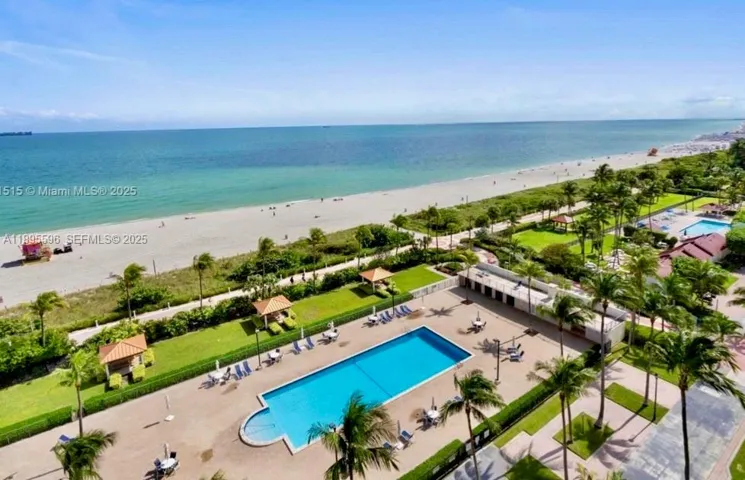 Direct ocean view