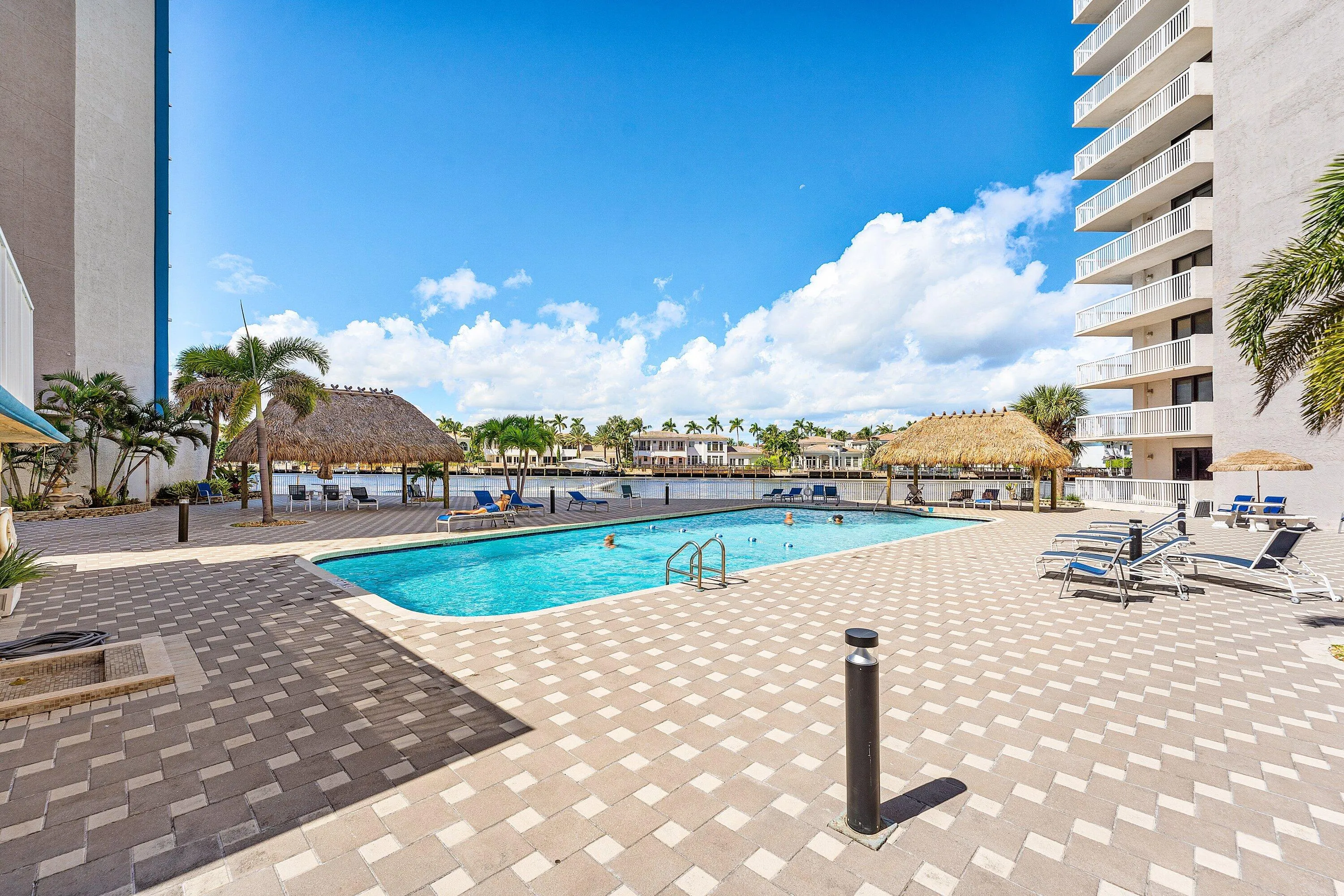042-1600SouthOceanDrive-7H-Hollywood-FL-