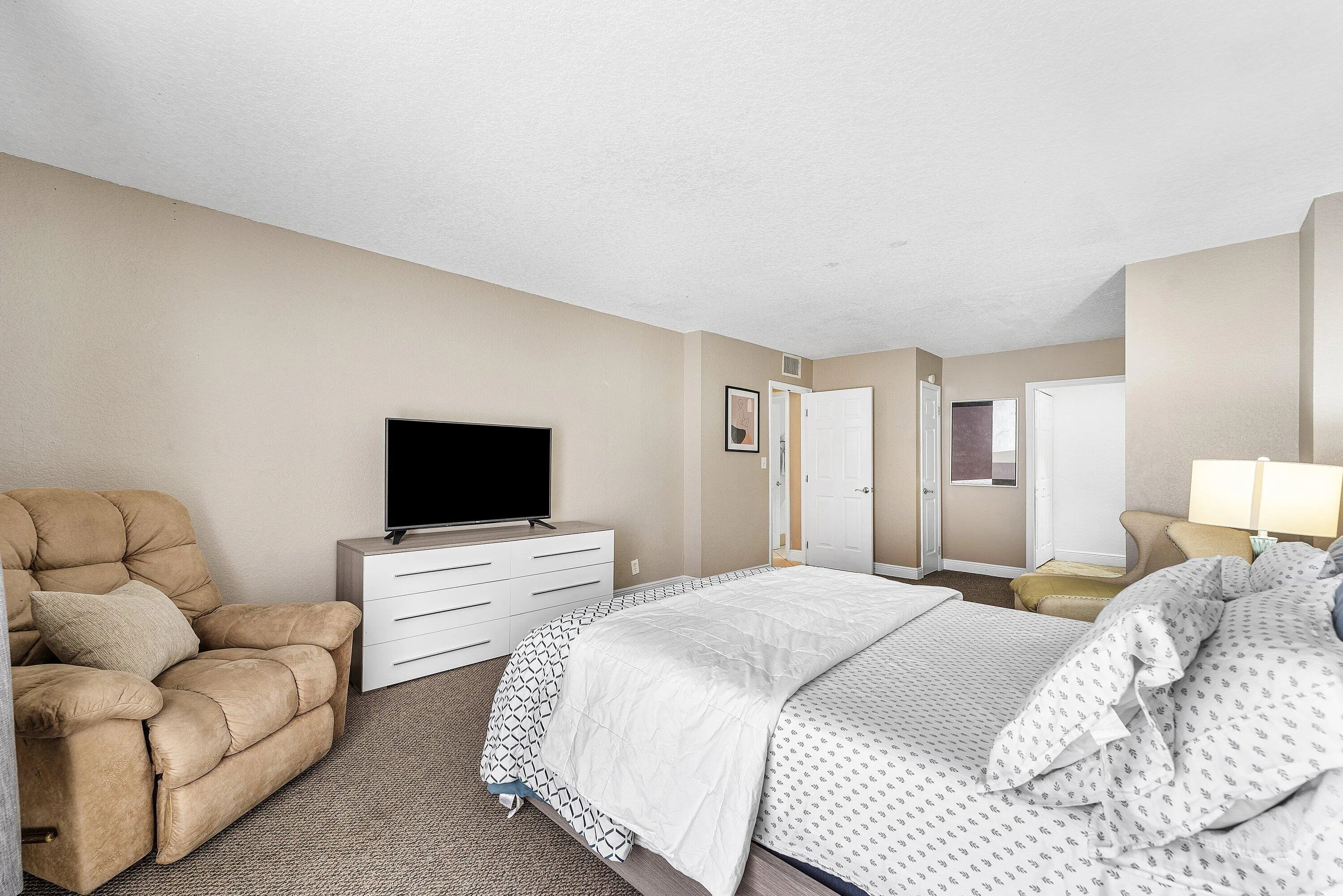 018-1600SouthOceanDrive-7H-Hollywood-FL-