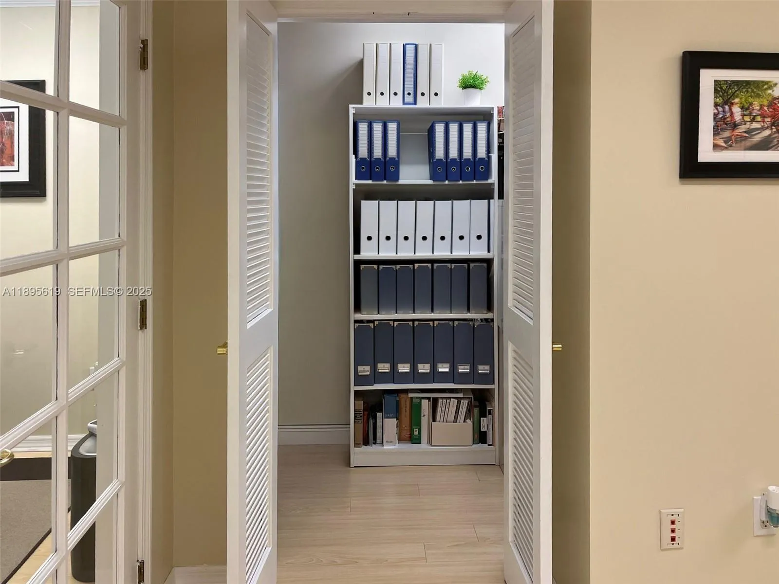 Property photo 33