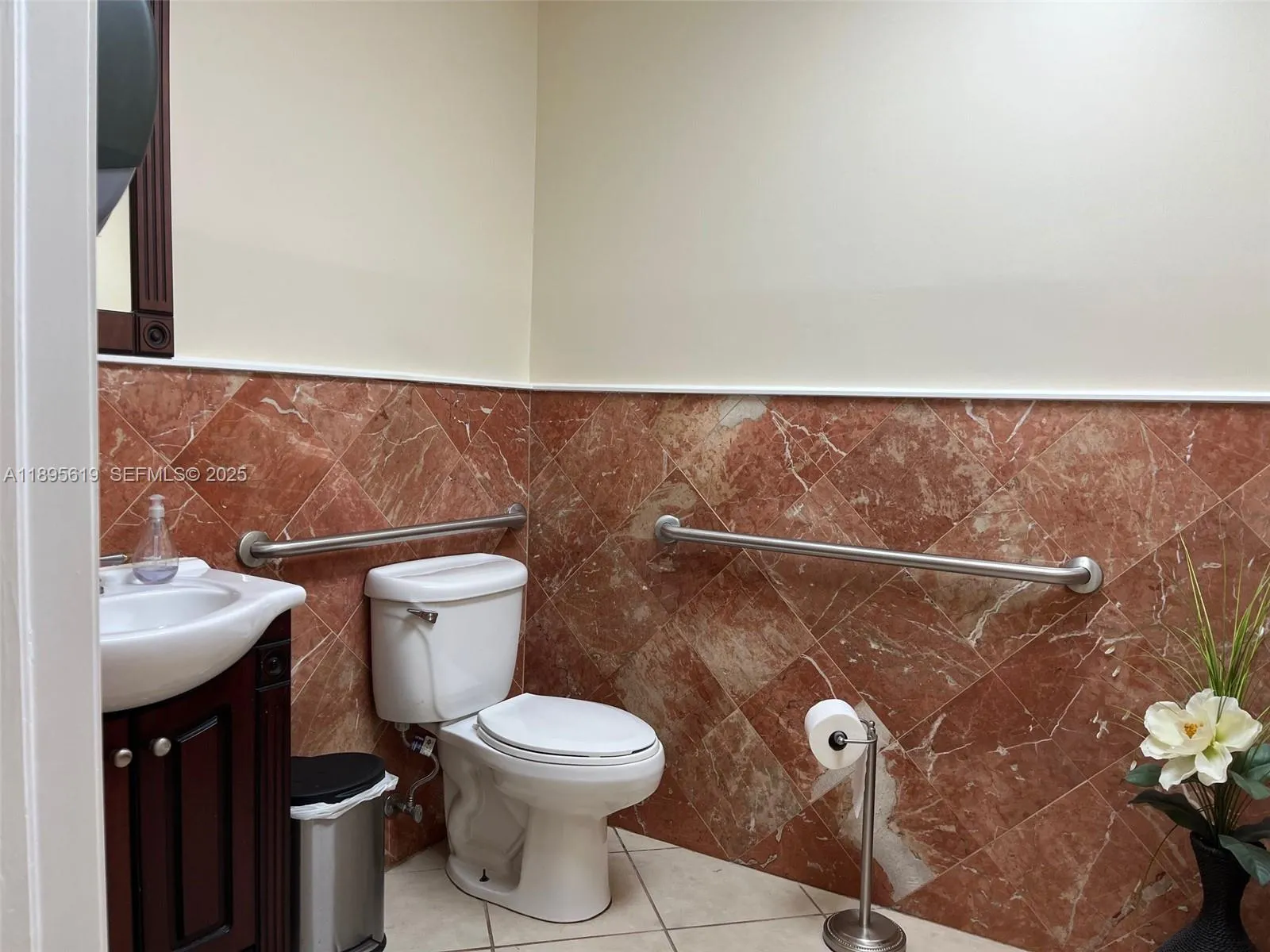 Property photo 34