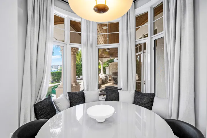 042-4216IntracoastalDrive-HighlandBeach-