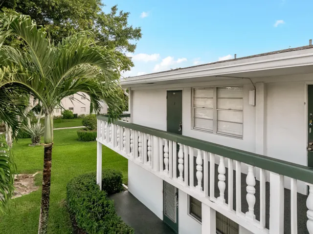 2nd Floor Corner Unit