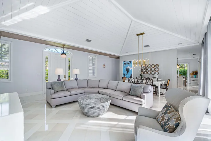 013-106BeachwayDrive-OceanRidge-FL-33435