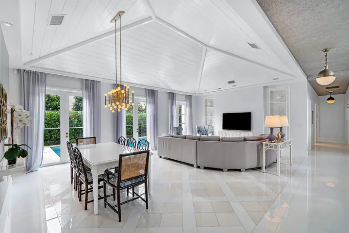 005-106BeachwayDrive-OceanRidge-FL-33435