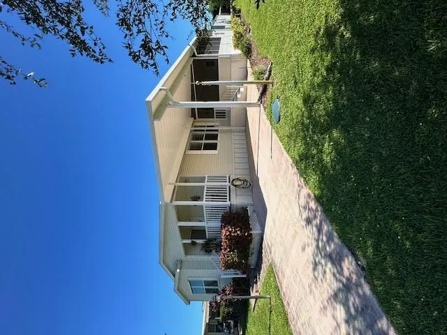 Beautiful Corner Lot!!